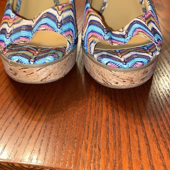Nine West Wedges size 7.5 - Picture 4 of 8